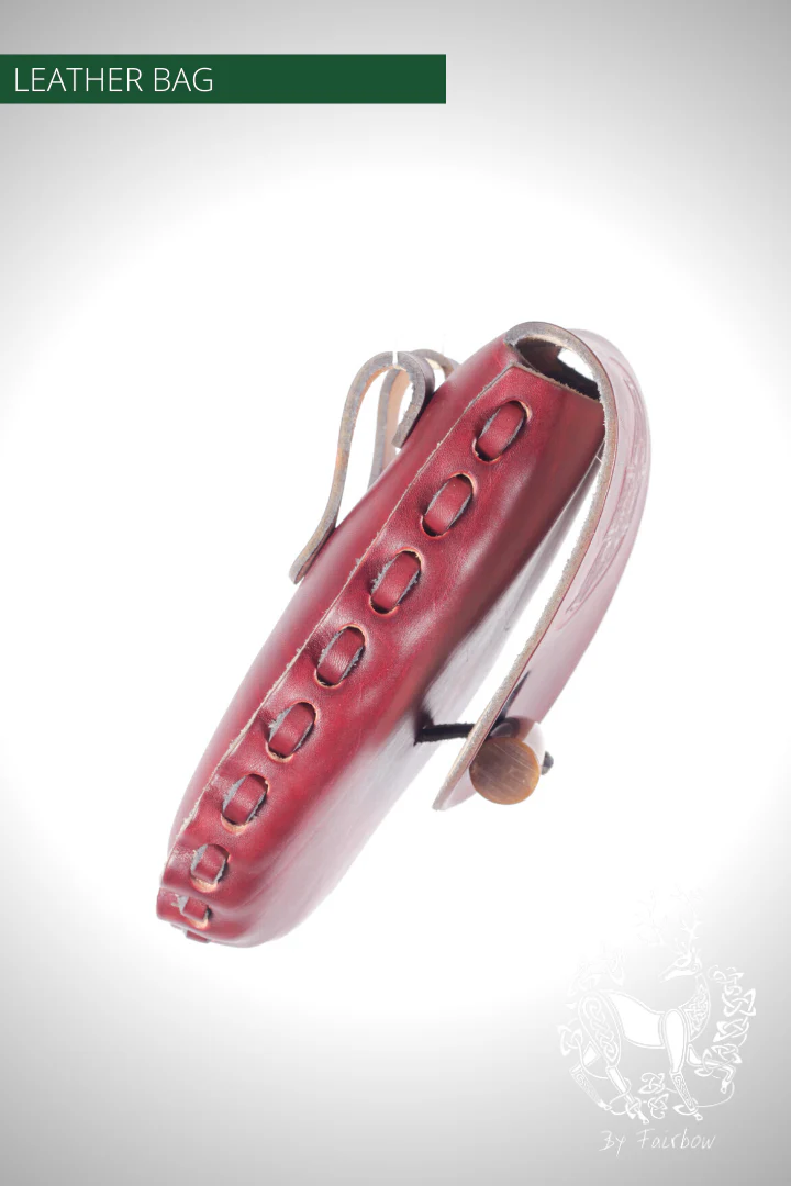 HANDCARVED LEATHER BAG, SPORRAN OR BELT MODEL WITH CELTIC DESIGN - Image 3